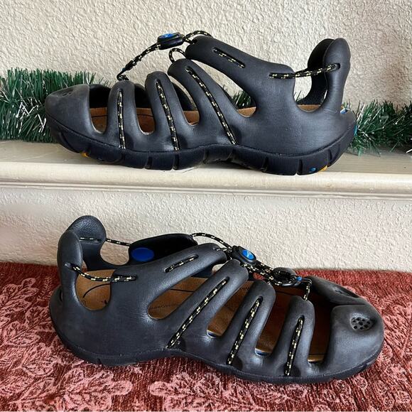 Mion By Keen Black Comfort Lightweight Sandals Men’s Size 8 Water Hiking Sandals - Picture 2 of 9